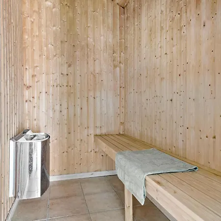 Awesome In Idestrup With Wifi * Bøtø By