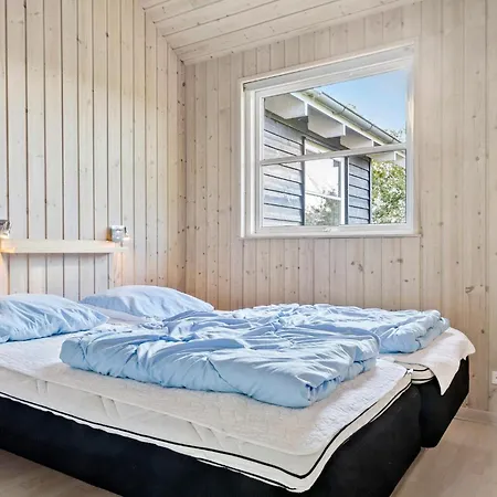 Semesterbostad Awesome In Idestrup With Wifi